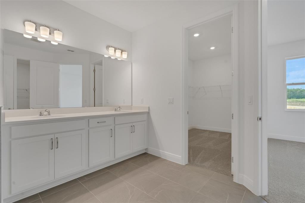 1022 Swamp Chestnut Loop Lady Lake, FL 32159 - Photo 36 of 47