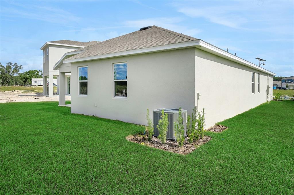 1022 Swamp Chestnut Loop Lady Lake, FL 32159 - Photo 9 of 47