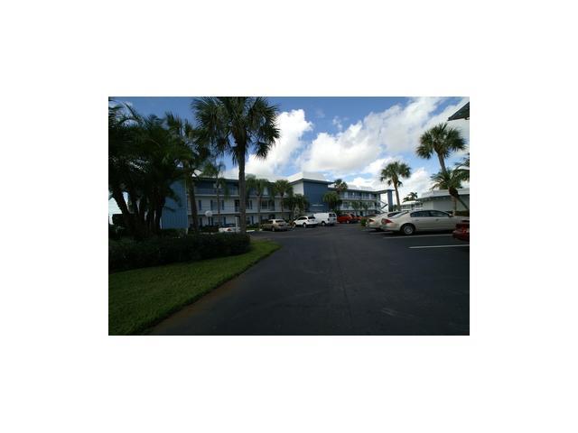 1868 Southwest Palm City Road, Unit 202 Stuart, FL 34994 - Photo 22 of 23 Gallery Image 22