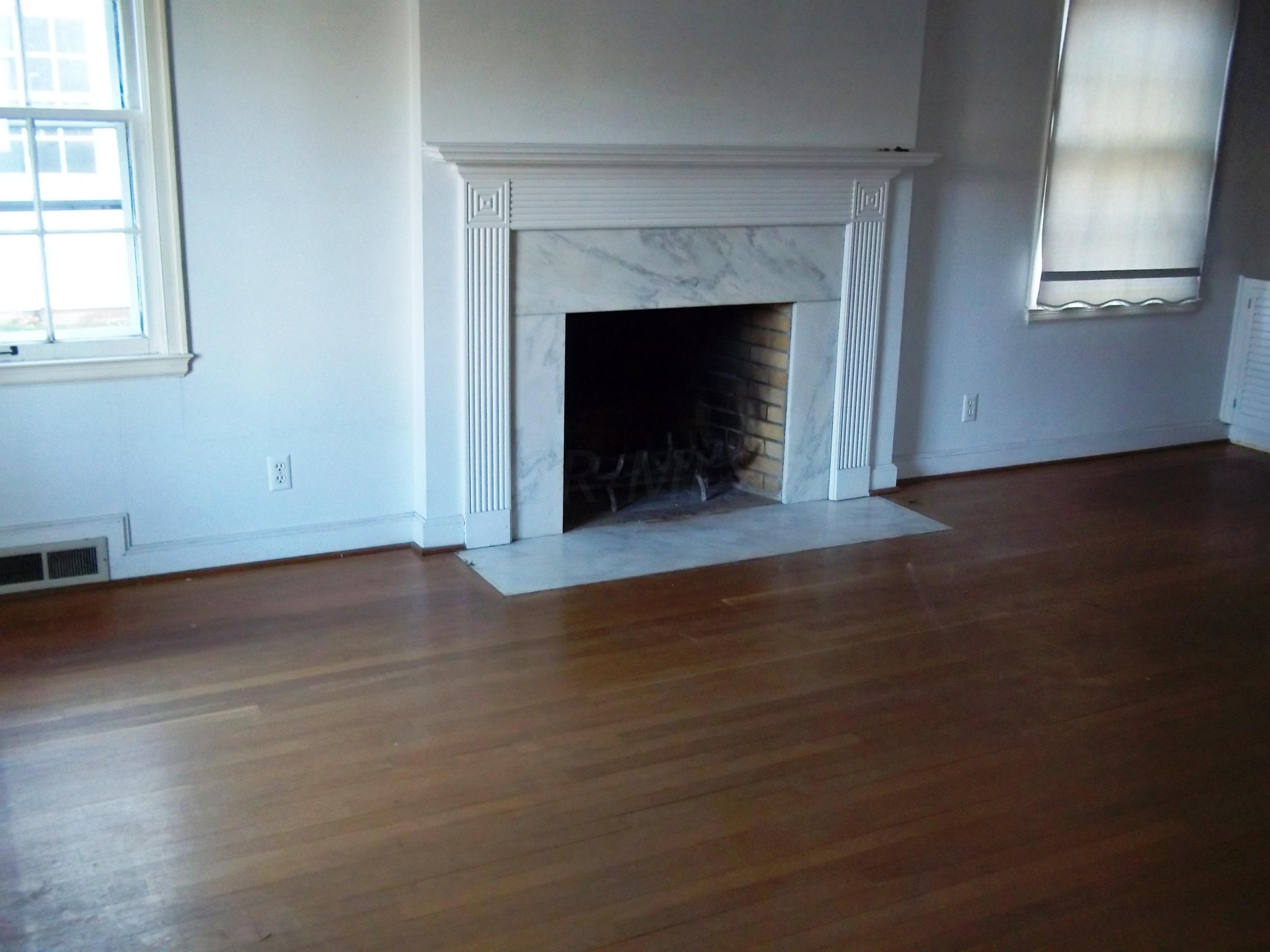 2697 Camden Road Columbus, OH 43221 - Photo 3 of 16 Gallery Image 3