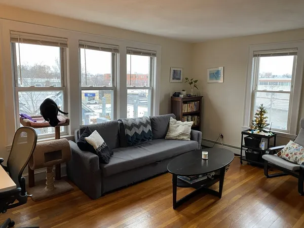 $3,250 | 38 Day Street, Unit 45, Somerville, MA 02144