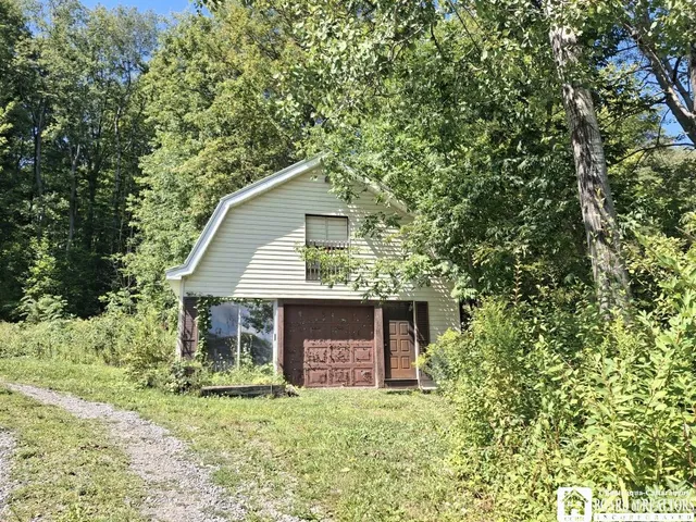 $260,000 | 6517 Us Route, Cherry Creek, NY 14723