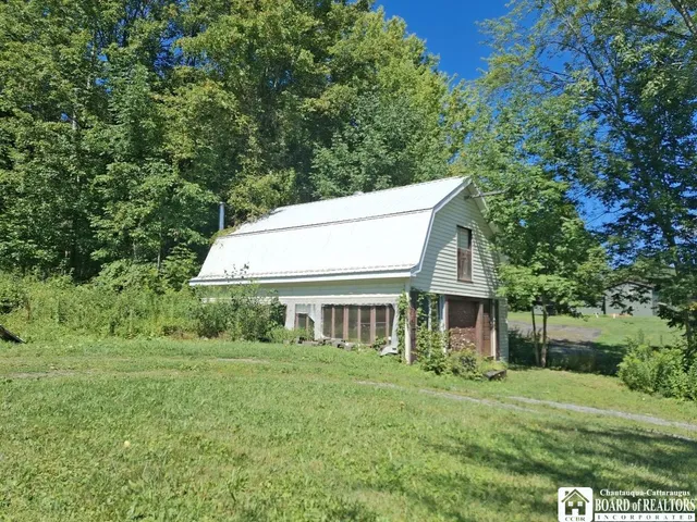 $260,000 | 6517 Us Route, Cherry Creek, NY 14723