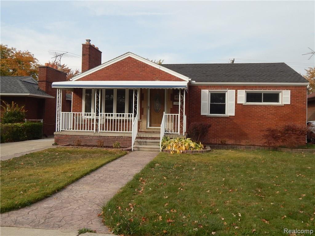 8327 Bernice Street Center Line, MI 48015 - Photo 21 of 59 DSCN4235.JPG