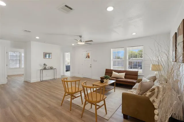 $259,900 | 916 Zelda Drive, Hurst, TX 76053