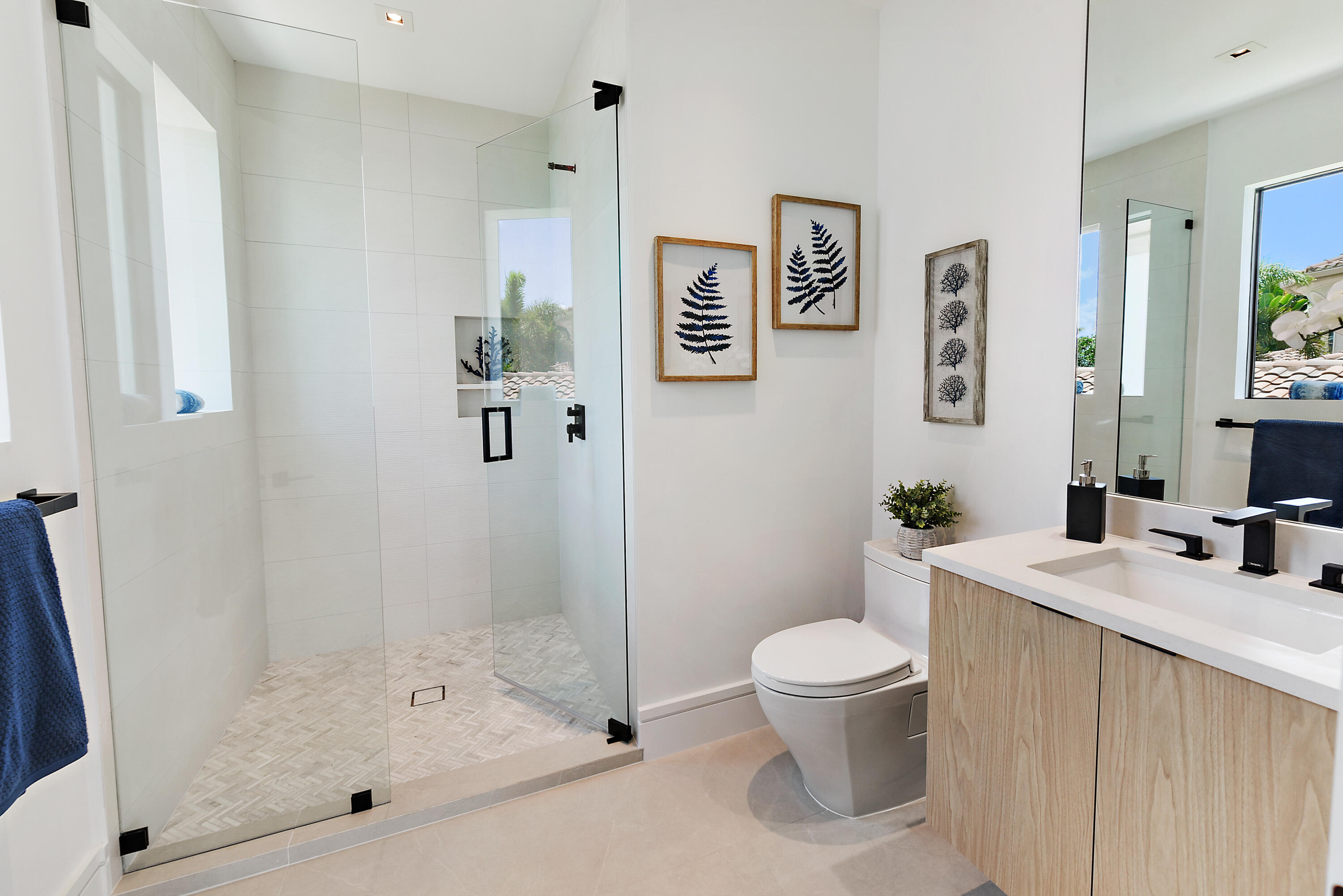 701 Lakeview Terrace Boca Raton, FL 33431 - Photo 38 of 65 701 NE Lakeview Terr_2_Ann Rutherford_61