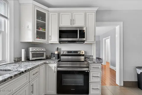 $364,900 | 36 Frost Place, Albany, NY 12205