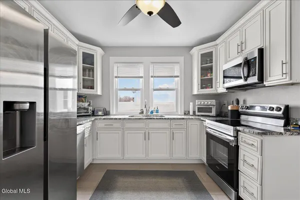 $364,900 | 36 Frost Place, Albany, NY 12205