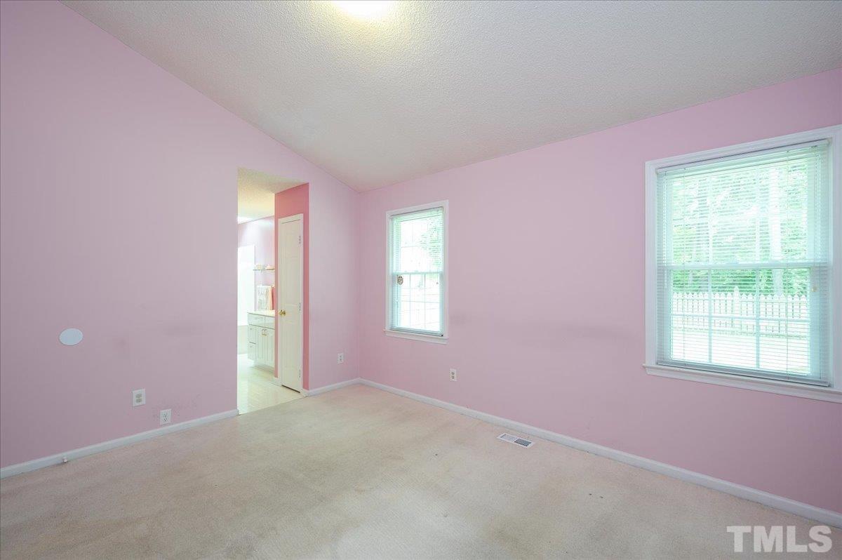 4605 Knightsbridge Way Raleigh, NC 27604 - Photo 14 of 23