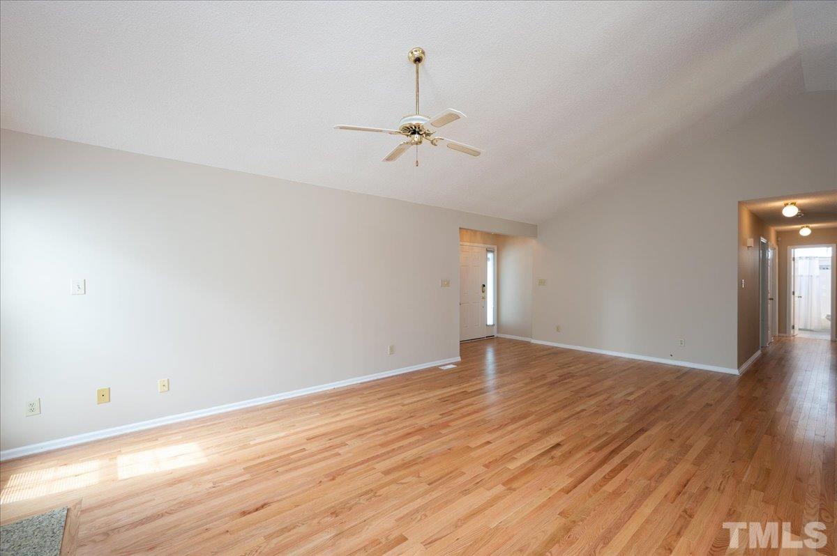 4605 Knightsbridge Way Raleigh, NC 27604 - Photo 4 of 23