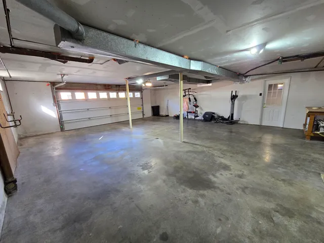 a view of a room with an empty space