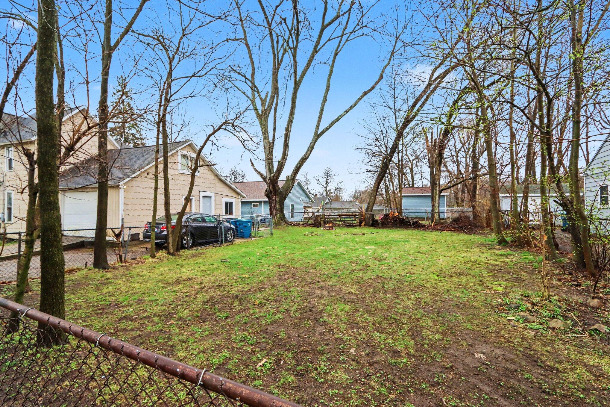 637 Denner Street Kalamazoo, MI 49006 - Photo 19 of 24 021_file_6554