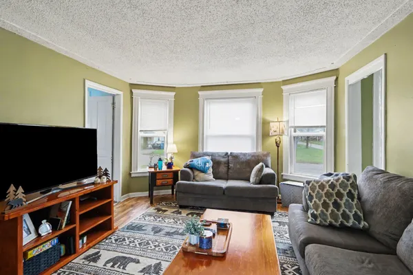 $199,900 | 637 Denner Street, Kalamazoo, MI 49006