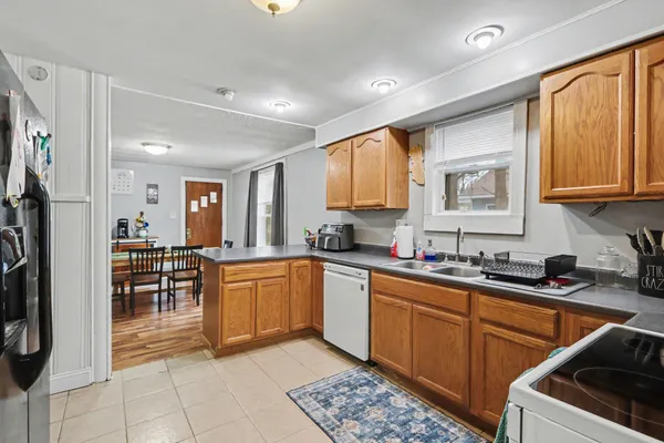 $199,900 | 637 Denner Street, Kalamazoo, MI 49006