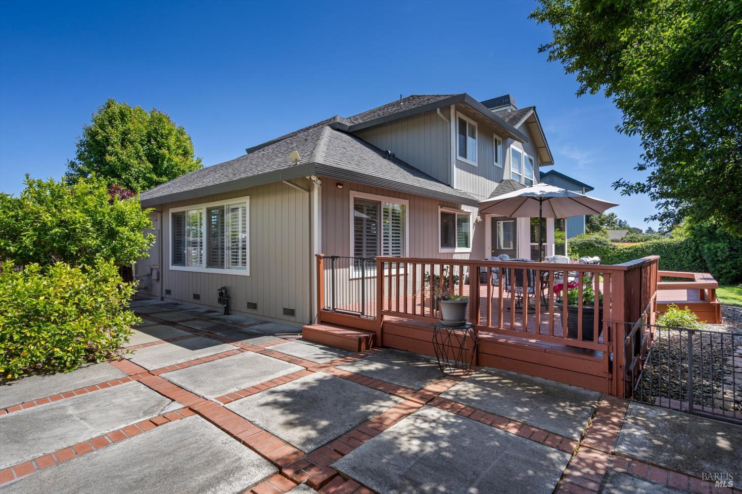 1234 Honeybrook Place Rohnert Park, CA 94928 - Photo 23 of 24