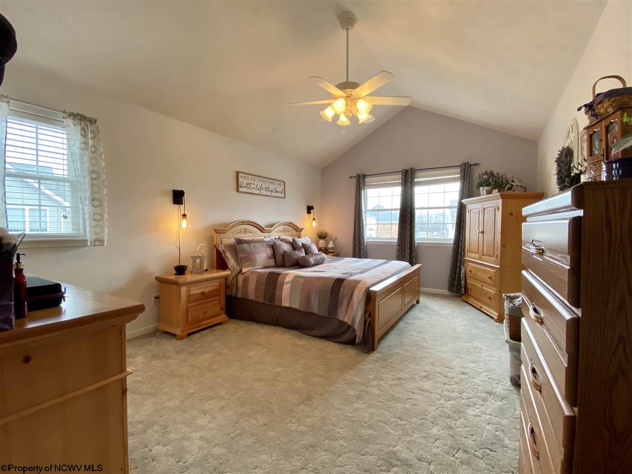 362 Ridgeway Drive Bridgeport, WV 26330 - Photo 7 of 13 Gallery Image 7