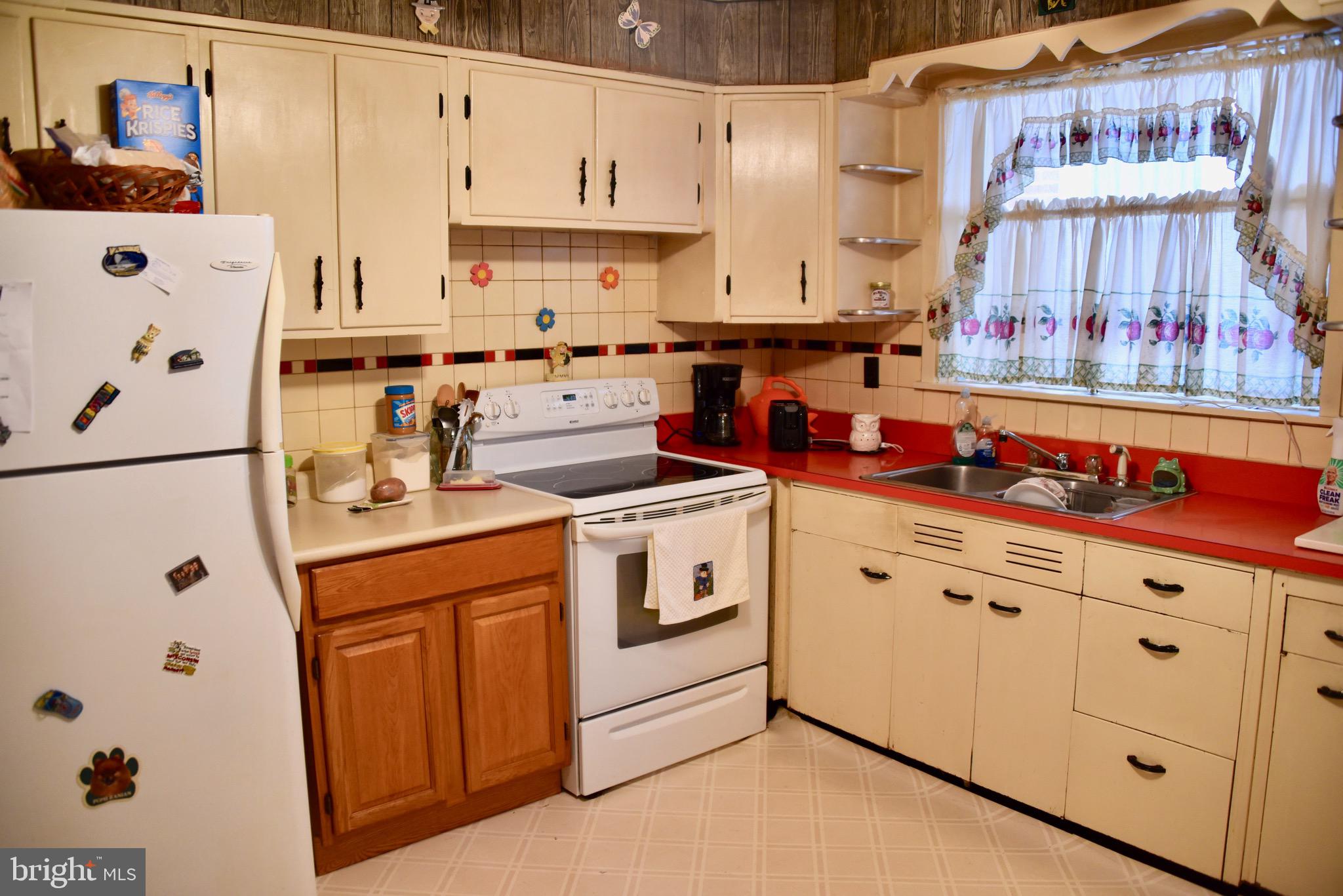 111 North Sterley Street Reading, PA 19607 - Photo 12 of 26 Gallery Image 12
