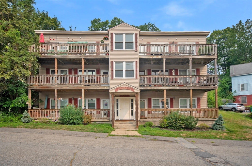 40 Nashua Street, Unit 5 Clinton, MA 01510 - Photo 1 of 33 front view of a building