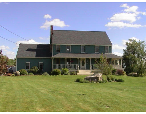 197 8 Lots Road Sutton, MA 01590 - Photo 1 of 5