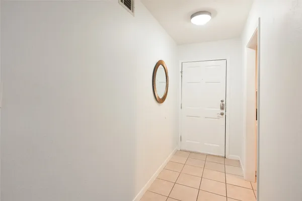 $1,495 | 4209 Burnet Road, Unit 106, Austin, TX 78756