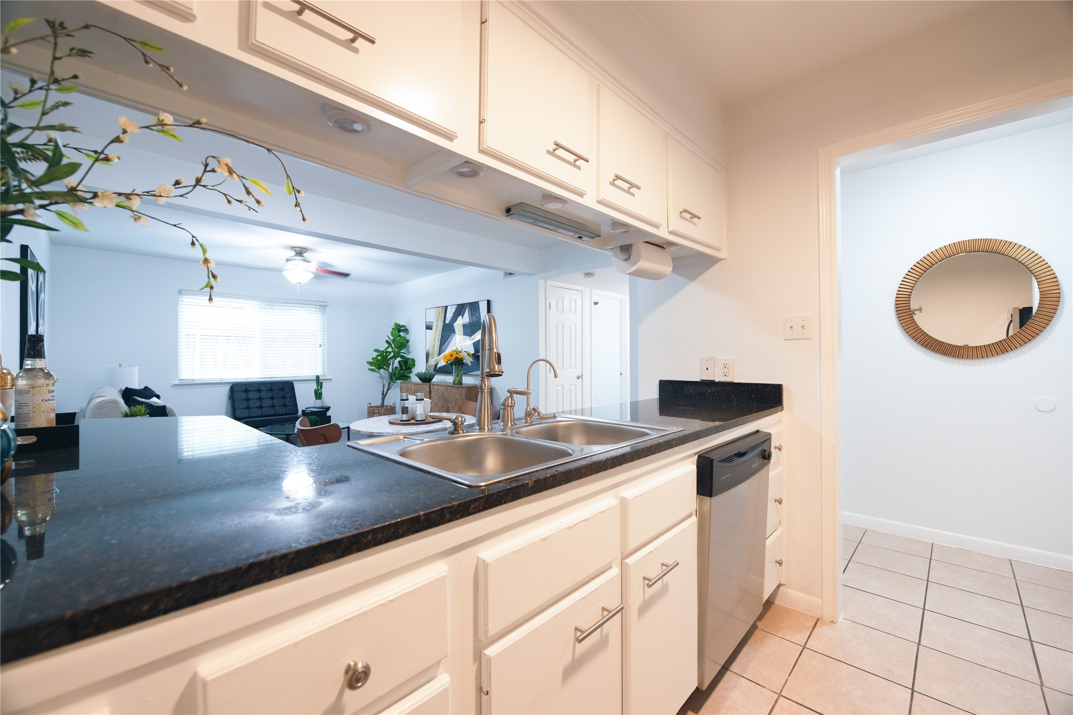 4209 Burnet Road, Unit 106 Austin, TX 78756 - Photo 10 of 17