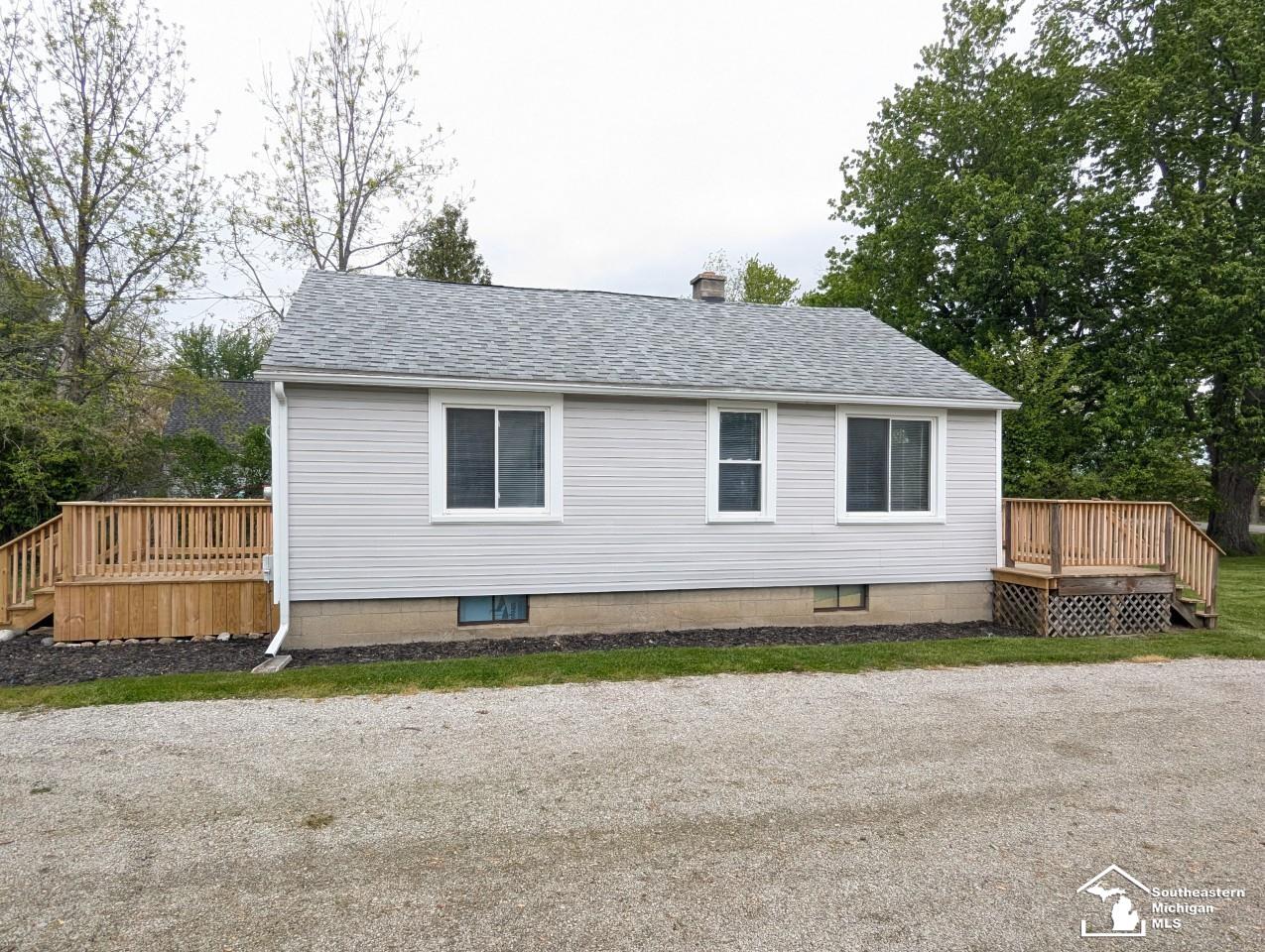 3657 Vivian Road Monroe, MI 48162 - Photo 21 of 24