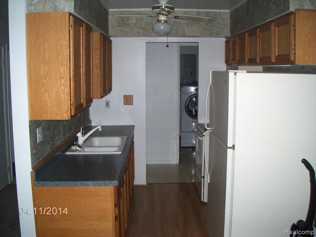6801 Cade Road Brown City, MI 48416 - Photo 12 of 22 HPIM9214.jpg