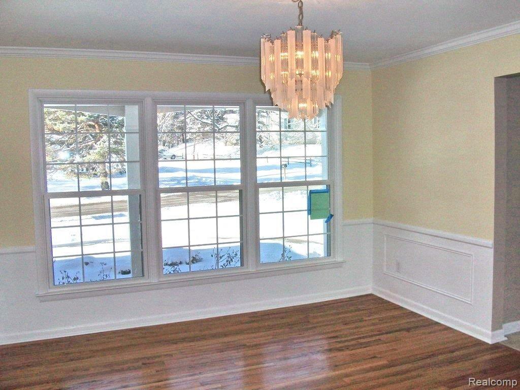 499 Dunston Road Bloomfield Hills, MI 48304 - Photo 6 of 11 Dining Room