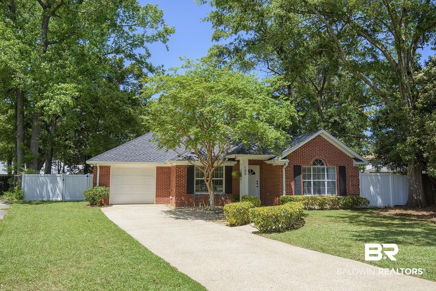 109 Cherry Circle Daphne, AL 36526 - Photo 1 of 32
