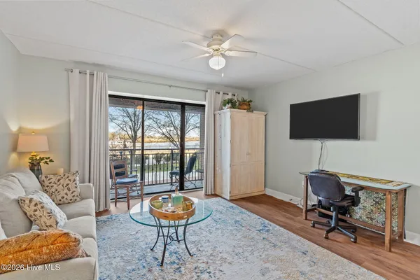 $350,000 | 106 North Water Street, Unit 209, Wilmington, NC 28401