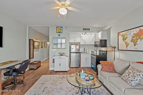 $350,000 | 106 North Water Street, Unit 209, Wilmington, NC 28401