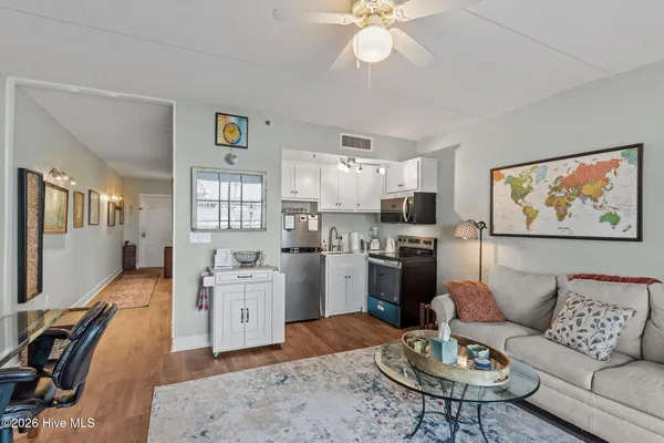 $350,000 | 106 North Water Street, Unit 209, Wilmington, NC 28401