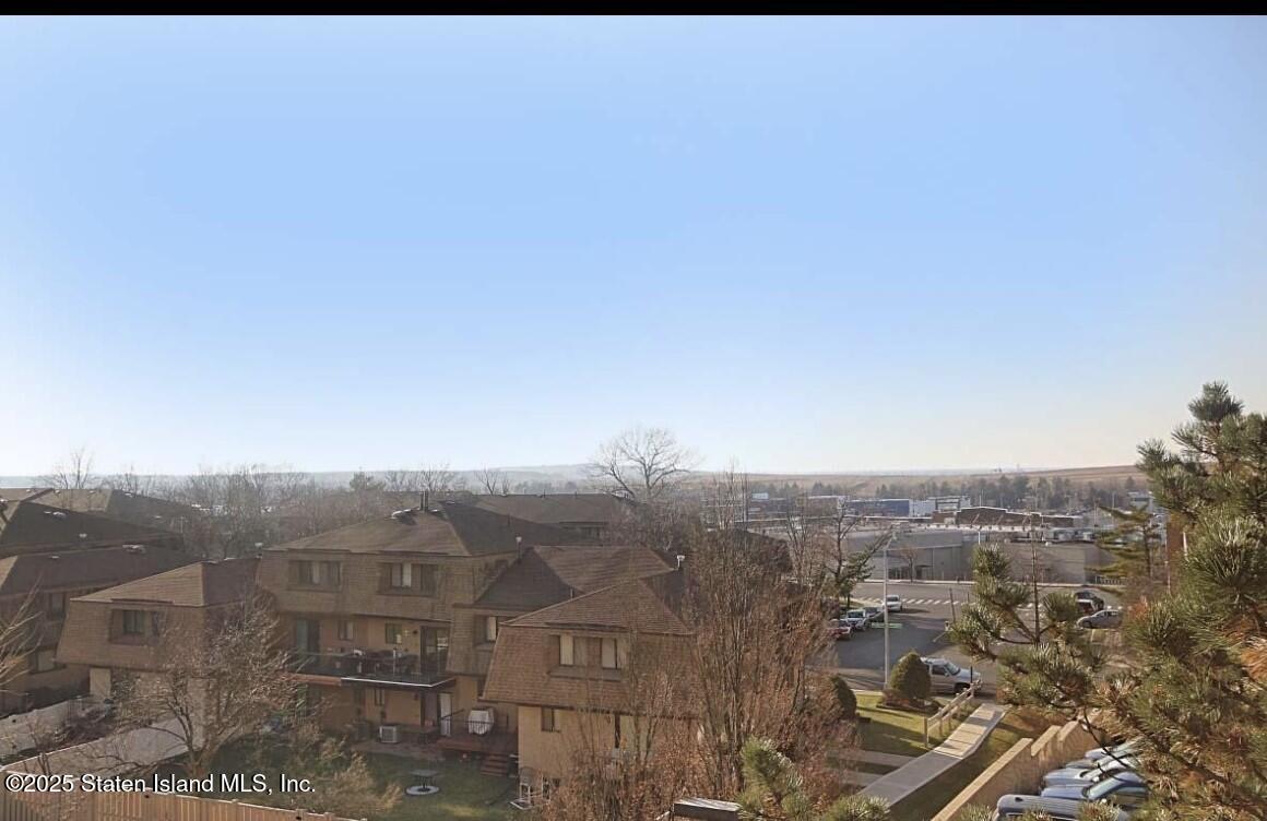 49 Devon Loop Staten Island, NY 10314 - Photo 19 of 19 IMG_2826