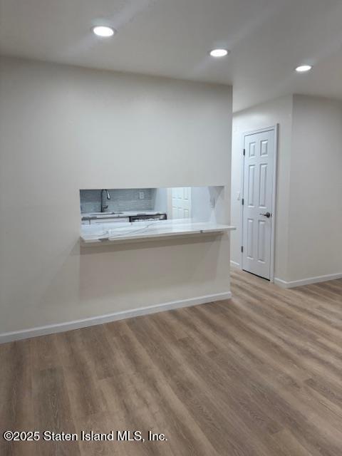 49 Devon Loop Staten Island, NY 10314 - Photo 4 of 19 IMG_2888