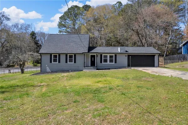 $291,000 | 6807 Shangrila Way, Riverdale, GA 30296