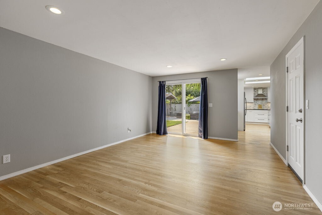 2701 Northeast 24th Street Renton, WA 98056 - Photo 21 of 30 Gallery Image 21