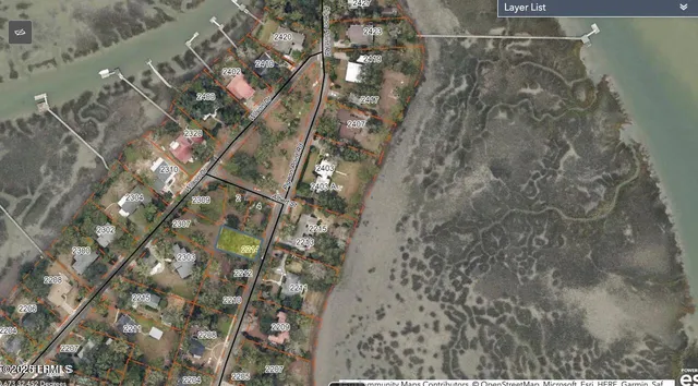 $214,800 | 2214 Pigeon Point Road, Beaufort, SC 29902