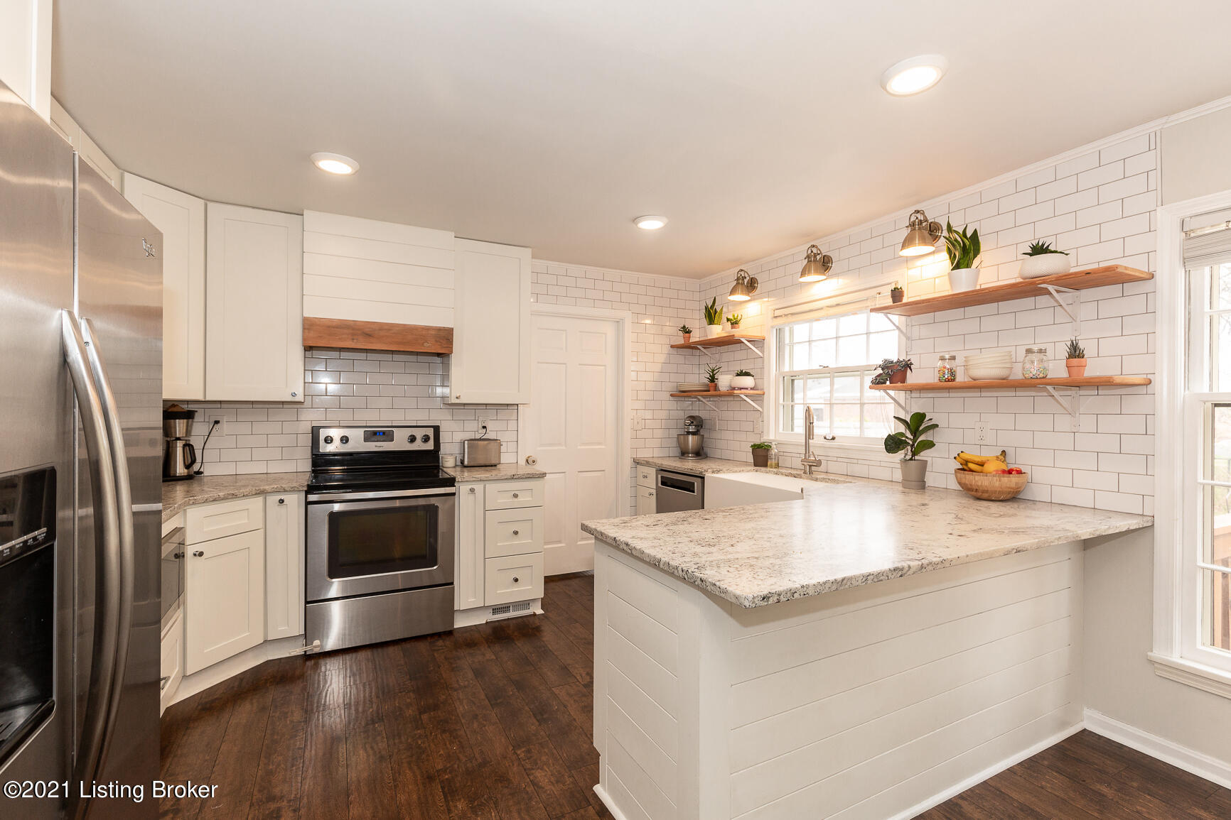 513 Moser Road Louisville, KY 40243 - Photo 6 of 58 513 Moser-6