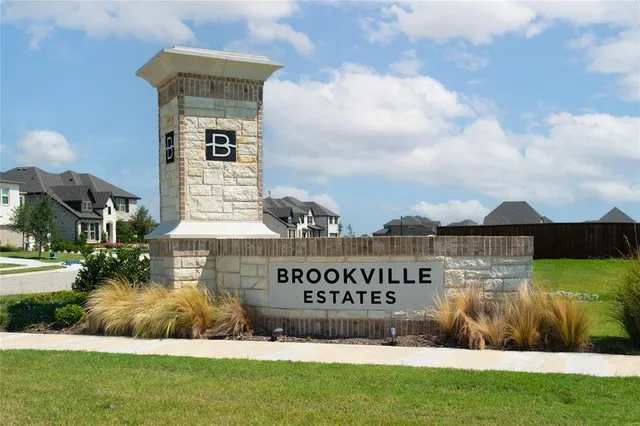 $462,037 | 131 Heritage Hill Drive, Forney, TX 75126