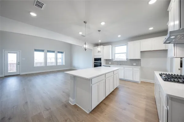 $464,990 | 131 Heritage Hill Drive, Forney, TX 75126