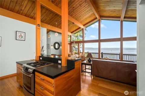 $1,675,000 | 295 Raccoon Point Road, Orcas Island, WA 98245