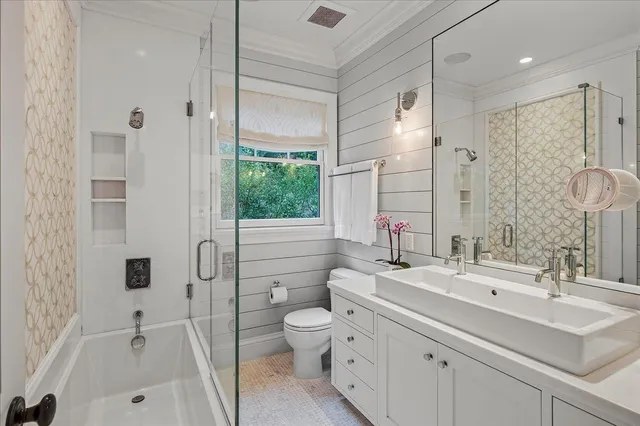 $6,998,000 | 110 Bear Gulch Drive, Portola Valley, CA 94028