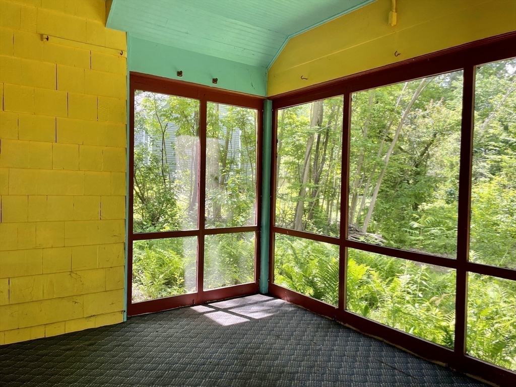 102 Farview Way Amherst, MA 01002 - Photo 22 of 24