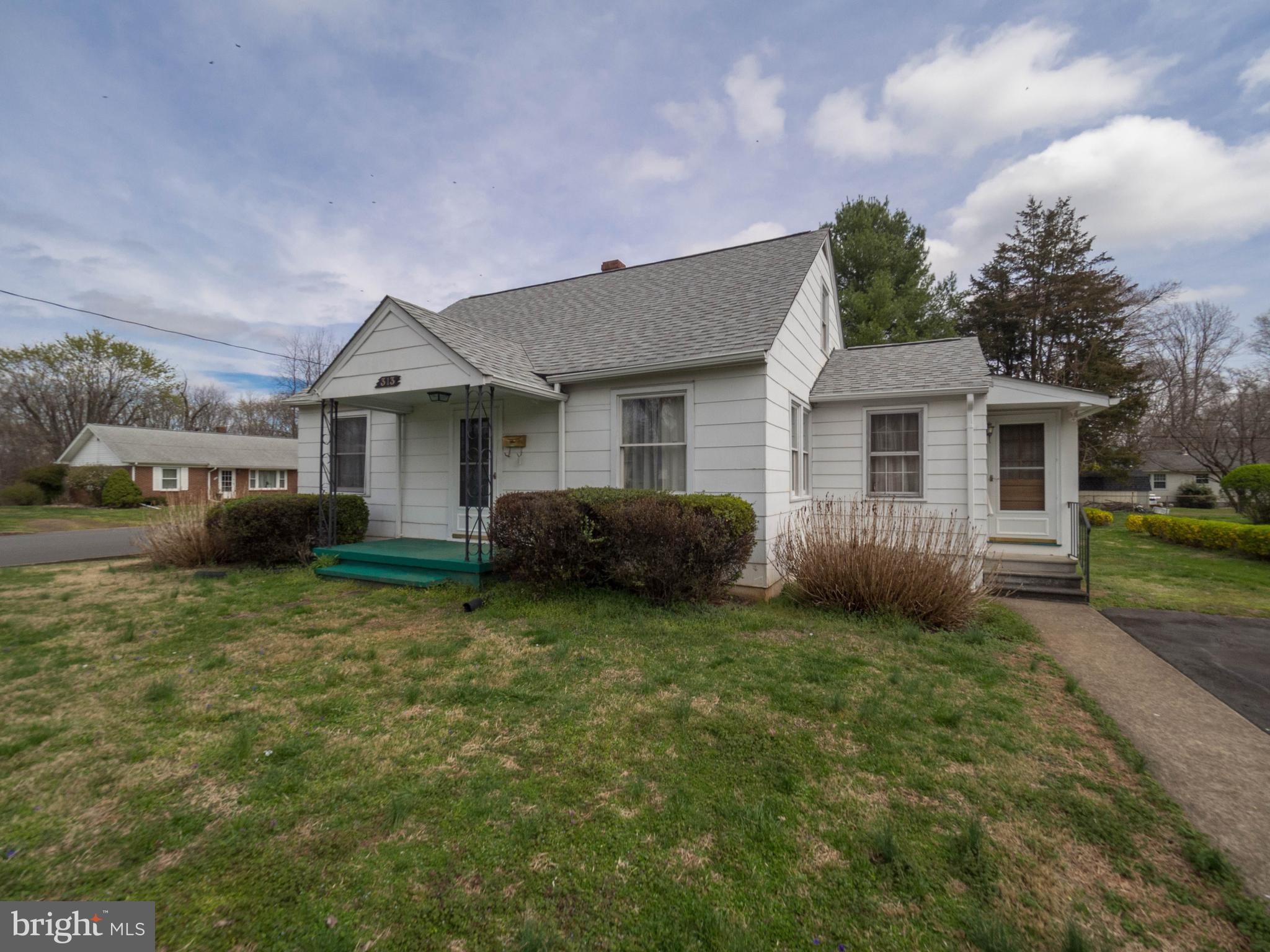 313 Madison Street Culpeper, VA 22701 - Photo 1 of 19
