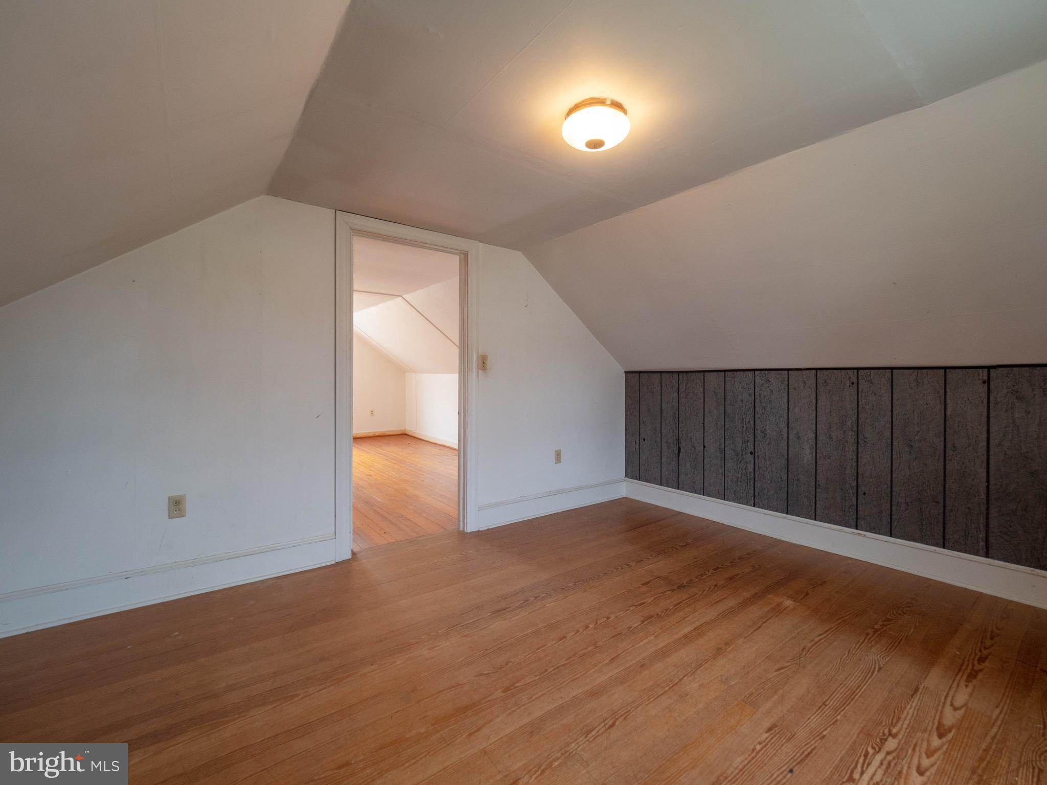 313 Madison Street Culpeper, VA 22701 - Photo 13 of 19 Upstairs Room