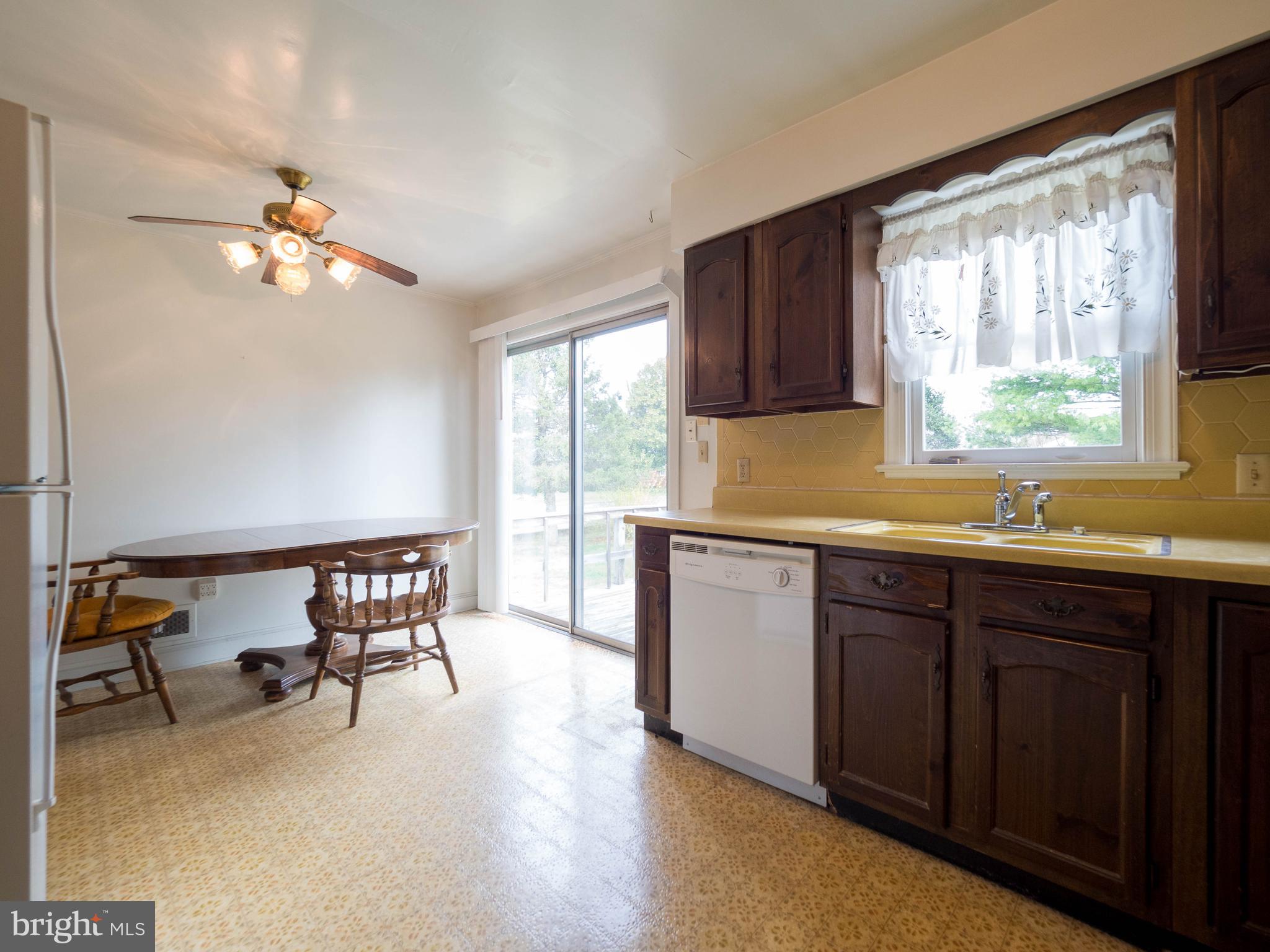 313 Madison Street Culpeper, VA 22701 - Photo 4 of 19 Kitchen
