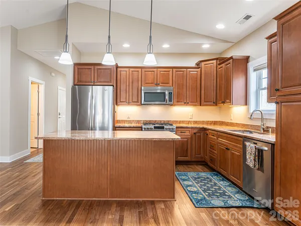 $517,000 | 4 Nectar Way, Swannanoa, NC 28778