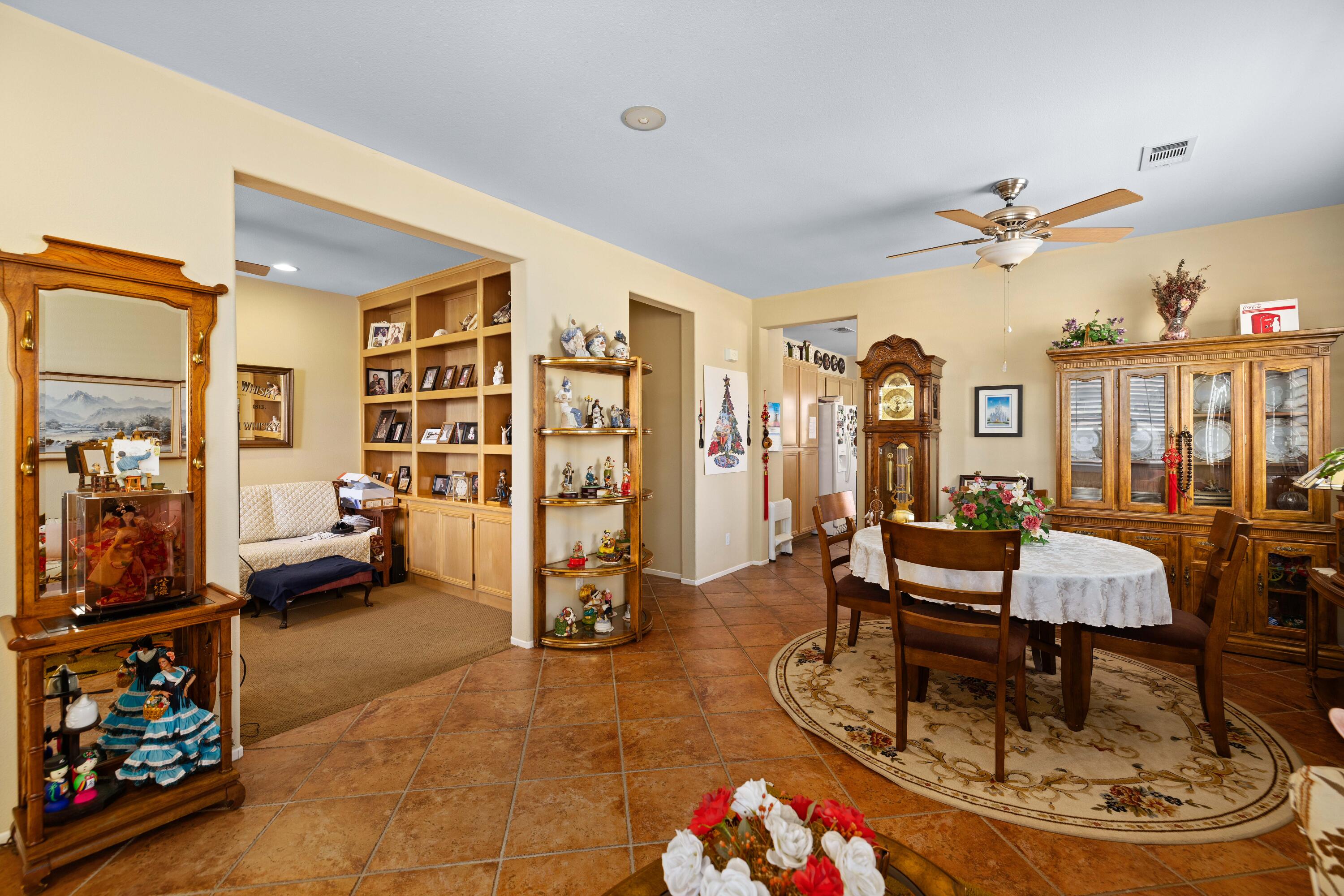 1010 East Ave K Lancaster, CA 93535 - Photo 4 of 20 1010 East Avenue K 11-5