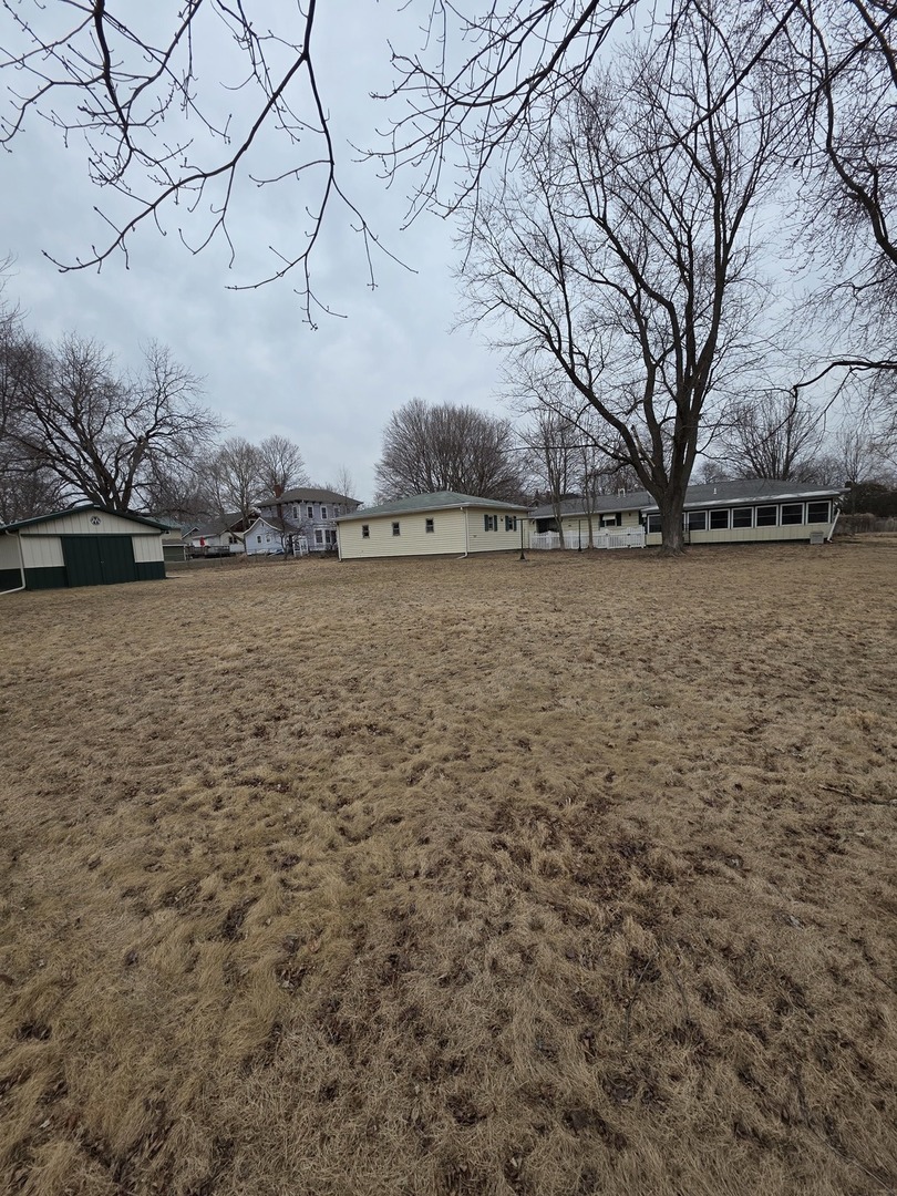 503 North Walnut Street Delavan, IL 61734 - Photo 10 of 32 a view of lake