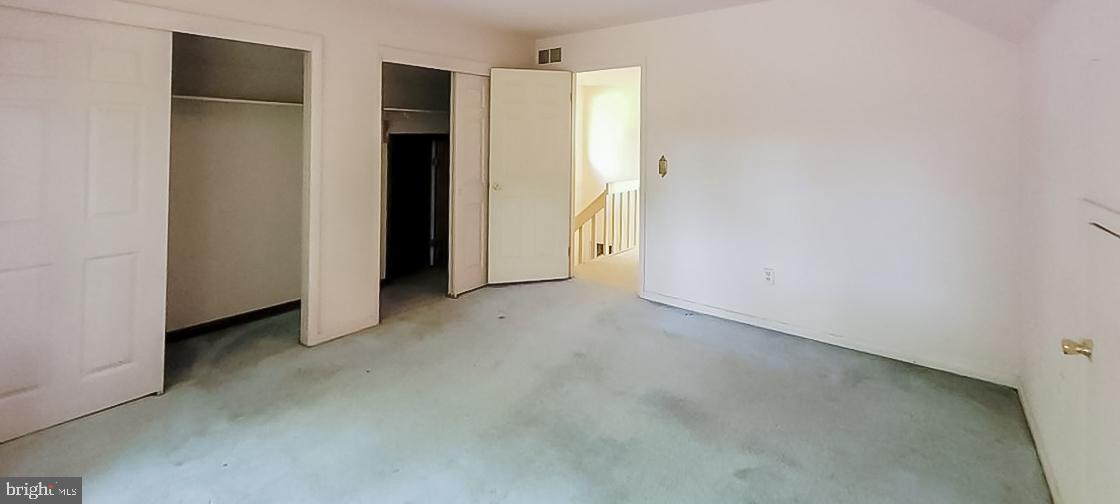 533 Pugh Road Wayne, PA 19087 - Photo 20 of 27 a view of an empty room